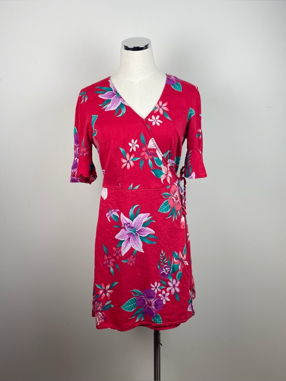 Old Navy Red Green Floral Tropical Wrap Dress Women Medium